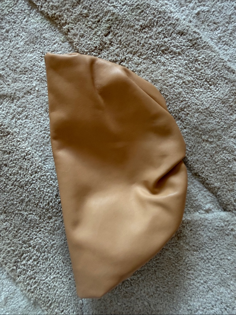 Bottega Veneta Tan Leather Pouch Clutch - Picture 5 of 6